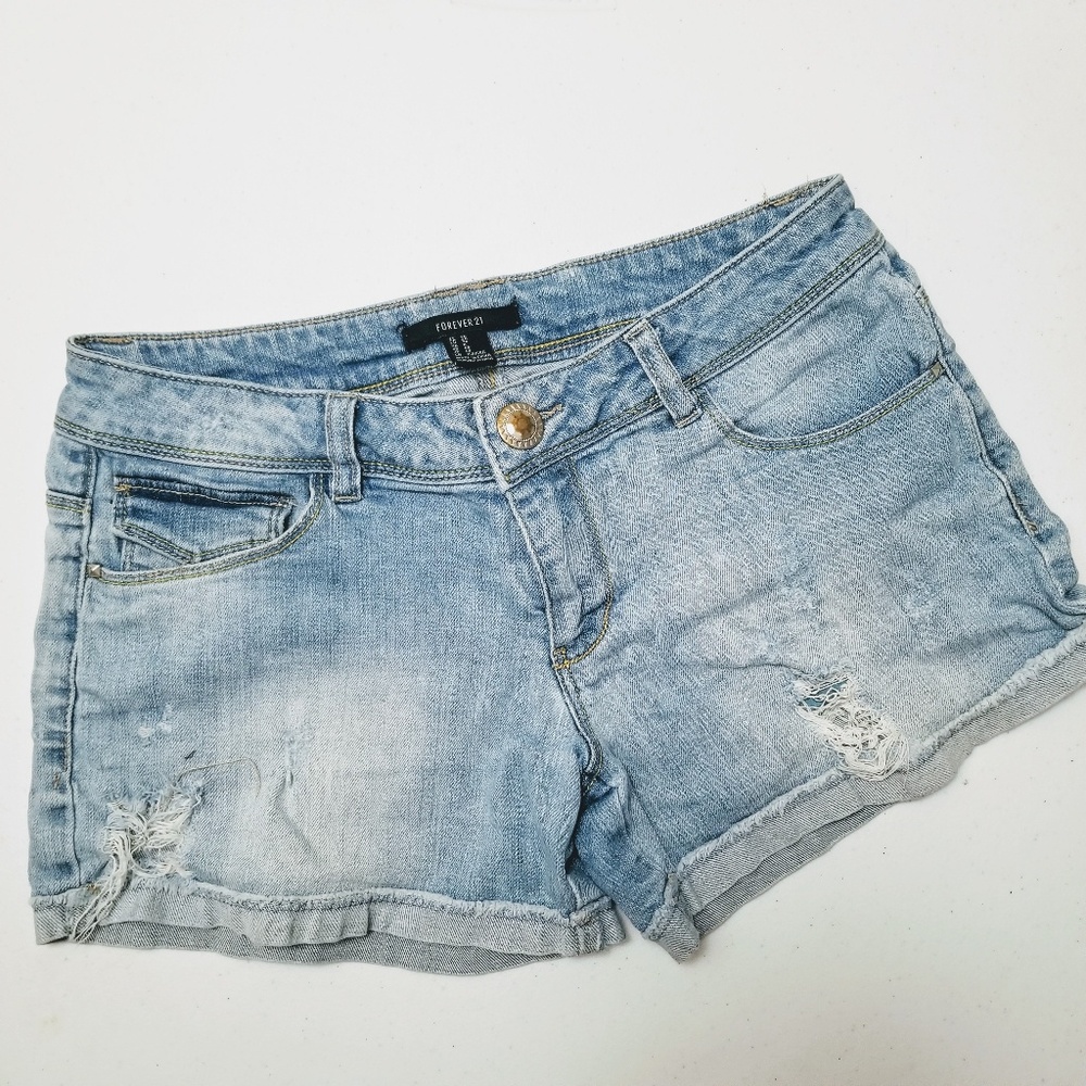 🎁3/$15 Forever 21 Denim shorts